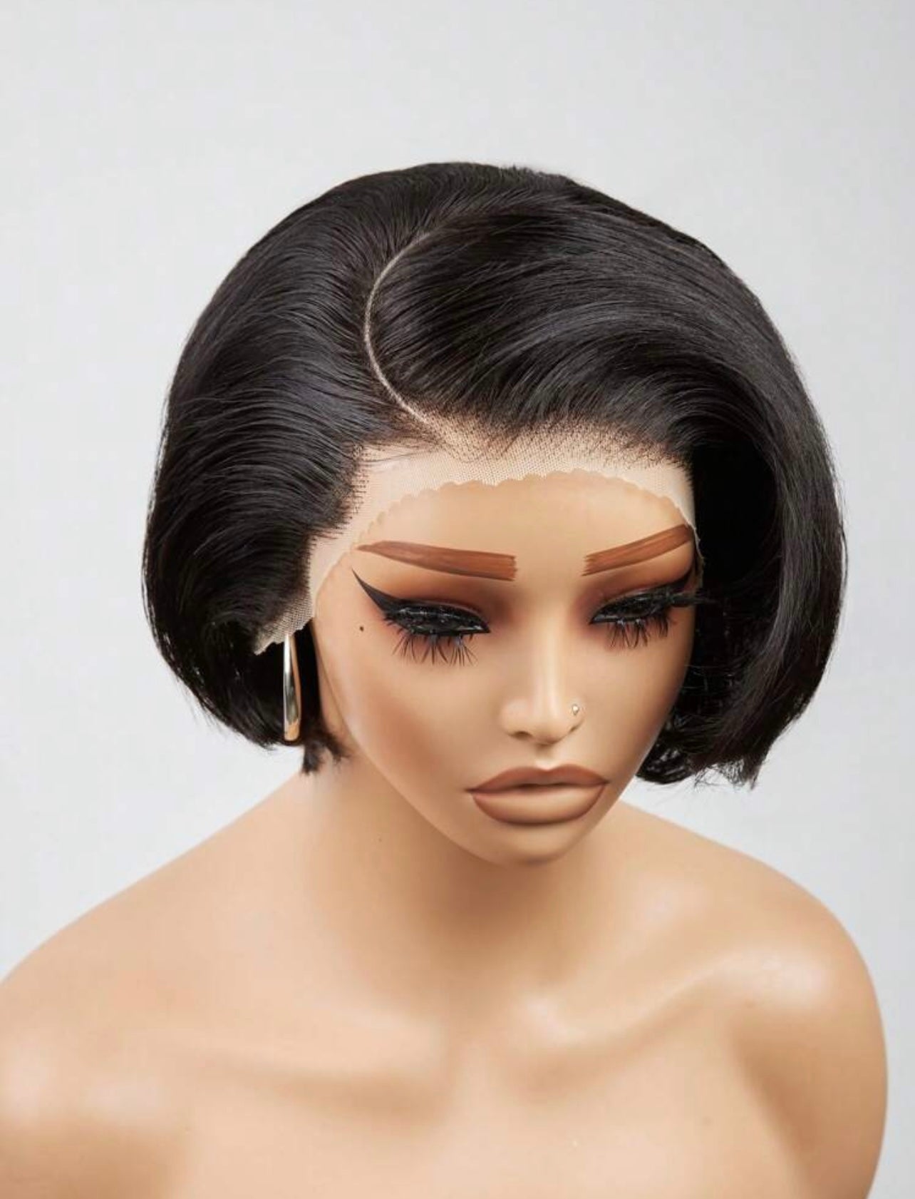 Perruque Classic Bob, lace HD non décolorée, idéale pour customisation
